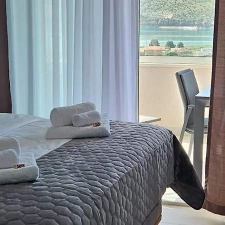 Lejlighed Dii Luxury *